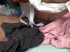 220318My swell lingom inspects Meenus panties bras&explodes