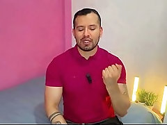 Mi cu&ntilde_ado dotado me penetra hasta el fondo cuando la casa esta sola! Relato sexual