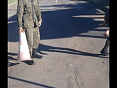 BERBER FODENDO BORJ&Atilde_O PELUDO COM BRINQUEDINHO ER&Oacute_TICO