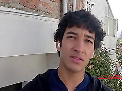 Twink Model Posses And Gets Penetrated