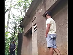 Seguran&ccedil_a safado colocou o Baixinho no colo e meteu rola