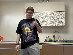 23yo boy drinks his own pee and takes a golden shower in the kitchen