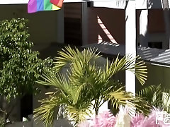 Two Lucky Guys Get Their Big Cocks Sucked In Hot Gay Threesome Outdoor