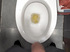 PISSING COMPILATION (BIG DICK)