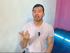 twink pasivo es penetrado por su mejor amigo y por su dentista  dotado a pelo!