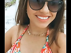 Duas l&eacute_sbicas gozando