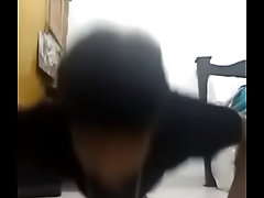 Trueno pobre cogiendo el suelo