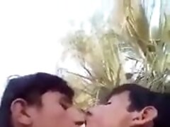 Pashton sexy kissing
