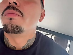 Rompi&eacute_ndole el culo a un suscriptor, me viene a visitar para conocerme y mis intenciones fueron vaciarme en el