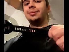 Novinho safadinho espancado pelo meio irmao enquanto padrasto observa cuidadosamente