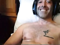 Hot amateur cums for you. Max Shenanigans