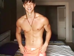 most beautiful asian athlete in trunk (27'')