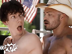 Muscular Top Nick Cranston Knows Exactly What Sausage Cristiano Wants, His Rock Hard Dick - TWINK POP