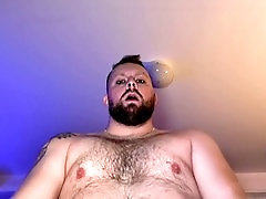 Straight guy, dominant bear, thick cumshot