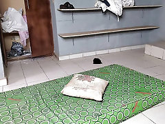 threesome with straight boys