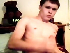 twink strips to jerk off
