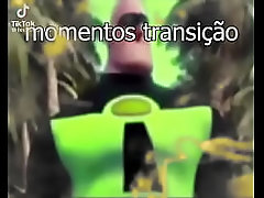 super gassy peidando insanamente