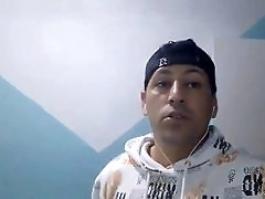 Sneeaker Fucking Excites