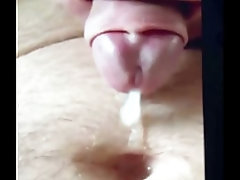 Gay guy cumming