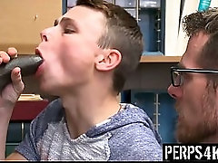 Repeat Teen Shoplifter and His Stepdad Avoid Cops by Tag-Teaming the Guard'_s Hard Cock - Perps4K