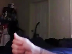 Solo male Jerking a huge Nut out of his weenie💥