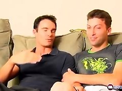 Cameron Kincade rails Nick Noriega after receiving blowjob