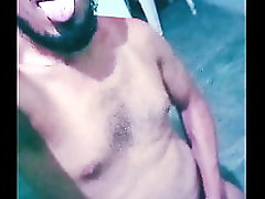 &iquest_ Quien quiere unas metidas de verga ?
