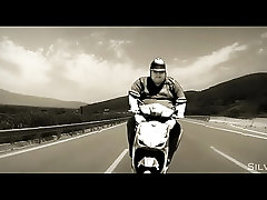 Gordo cachondo va a 200KM en su moto para conocer a MAR&Iacute_A que est&aacute_ a 2km a distancia de &eacute_l