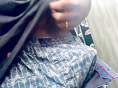 Reveal dick on toilet