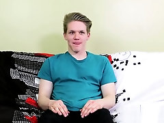 Good looking butt pirate Taylor Tyce loves getting naughty