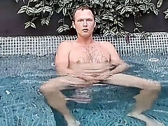 Unexperienced, old & young, gay sauna amateur