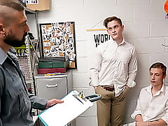 Officer Will Let Them Go without Calling the Authorities! - Perps4k