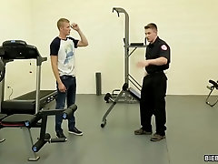 Twink Gays Fucking In The Gym