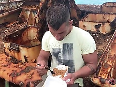 Erotic adventure on a Caribbean shipwreck