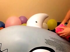 Balloons & inflatable pool toys banging orgasm