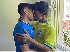 Two Latinos enjoying each other'_s bareback in Rio