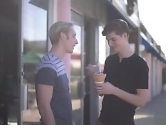 Brunette jock anal sex with cumshot