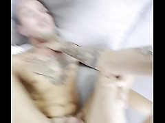 GOSTO DE ESCULACHAR FILHO DA PUTA NA ROLA ASSIM