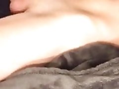 Travaei malakia mesa sthn mpaniera