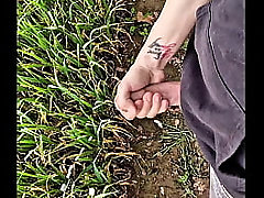 Twink Cums in Public Cruising Park