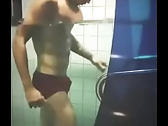 Jogador de futebol so de cueca